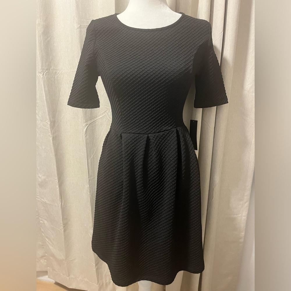 NWT APT. 9 Women’s Dress with Pockets